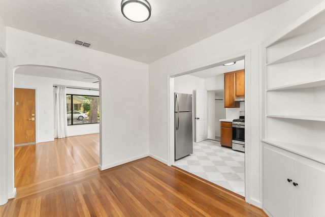 121 Carmel Ave, Roseville, CA 95678