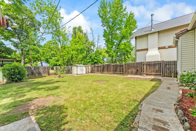 121 Carmel Ave, Roseville, CA 95678