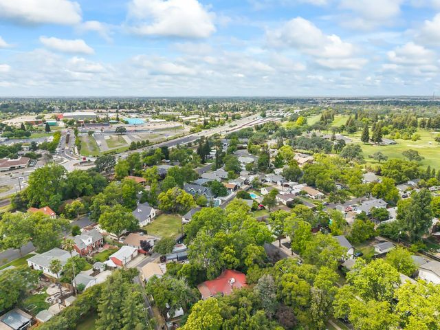 121 Carmel Ave, Roseville, CA 95678