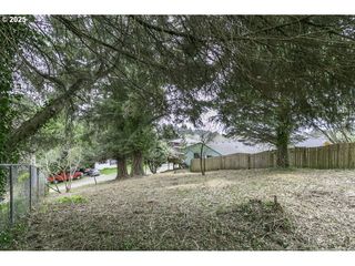 Ne 35th St, Lincoln City, OR 97367