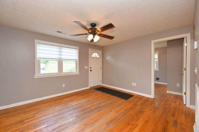 1010 C Smith St, Goodlettsville, TN 37072