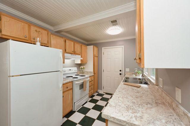 1010 C Smith St, Goodlettsville, TN 37072