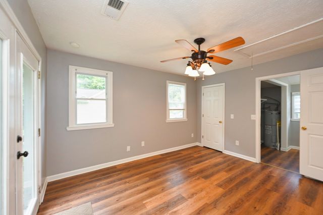 1010 C Smith St, Goodlettsville, TN 37072