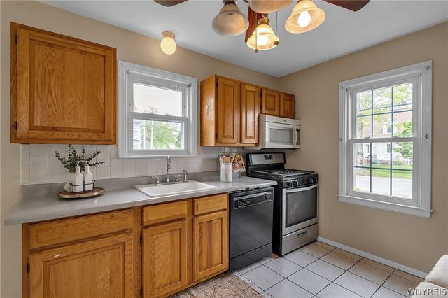 380 Springville Avenue, Amherst, NY 14226