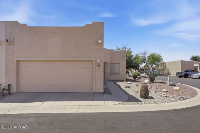 525 W Deerview Court, Green Valley, AZ 85614