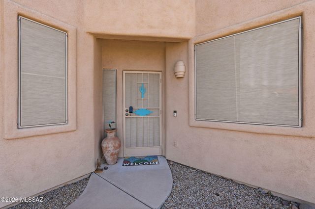 525 W Deerview Court, Green Valley, AZ 85614