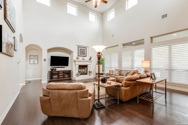 22522 Viajes, San Antonio, TX 78261