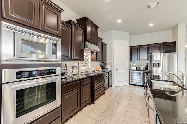 22522 Viajes, San Antonio, TX 78261