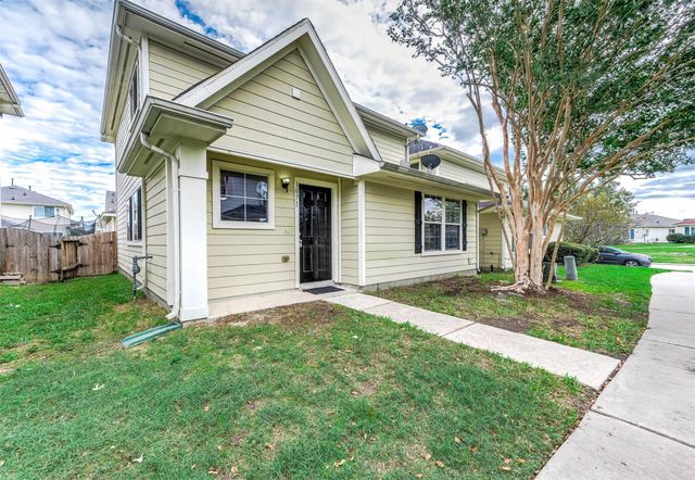 1071 Verde Trails Drive, Houston, TX 77073