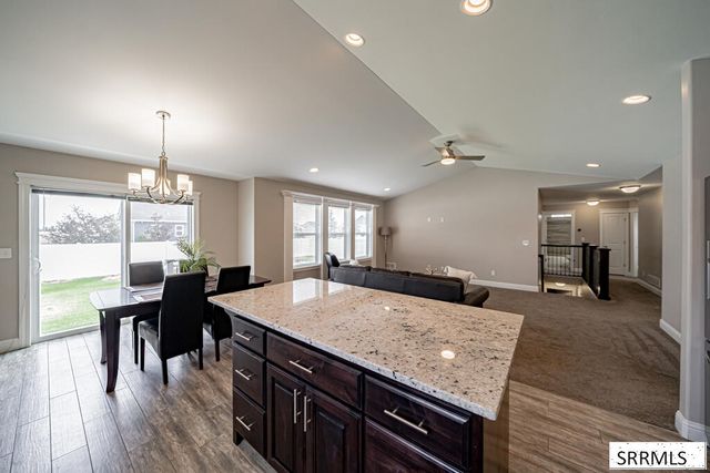 395 Rock Hill Lane, Idaho Falls, ID 83401