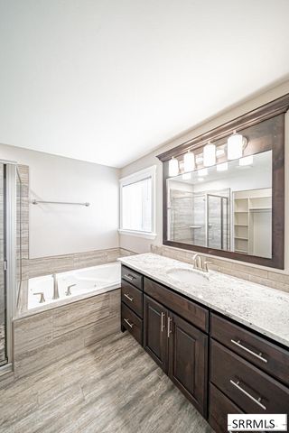 395 Rock Hill Lane, Idaho Falls, ID 83401