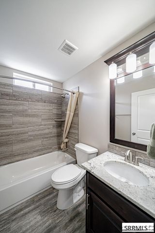 395 Rock Hill Lane, Idaho Falls, ID 83401