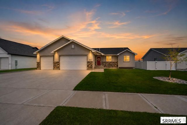 395 Rock Hill Lane, Idaho Falls, ID 83401