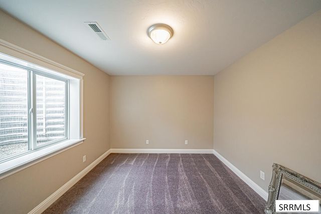 395 Rock Hill Lane, Idaho Falls, ID 83401