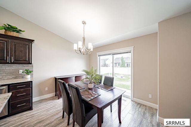 395 Rock Hill Lane, Idaho Falls, ID 83401