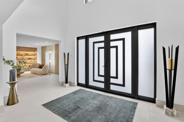 12111 NW 5th Court, Plantation, FL 33325