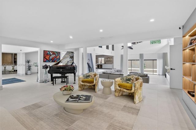 12111 NW 5th Court, Plantation, FL 33325