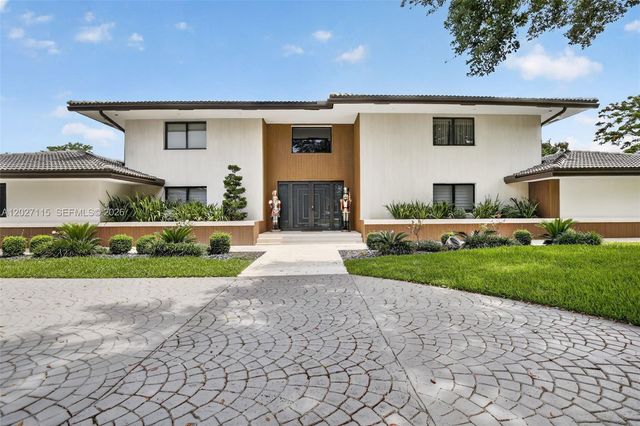 12111 NW 5th Court, Plantation, FL 33325