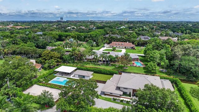 12111 NW 5th Court, Plantation, FL 33325