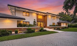 12111 NW 5th Court, Plantation, FL 33325
