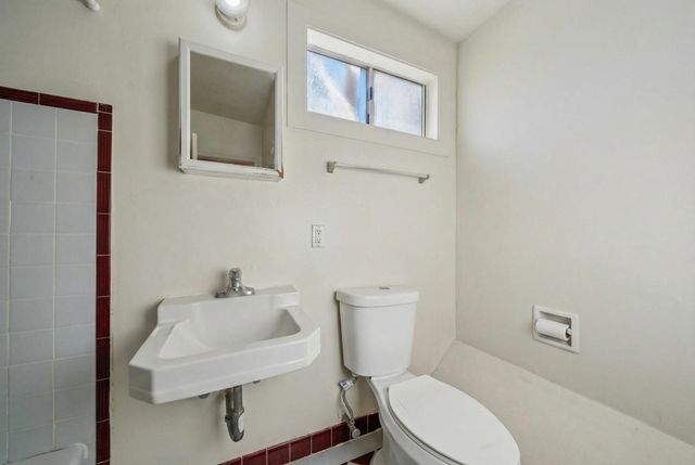 2620 Maricopa Ave, Richmond, CA 94804