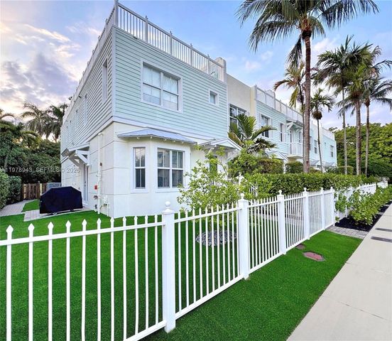 229 SW 9th Ave, Fort Lauderdale, FL 33312