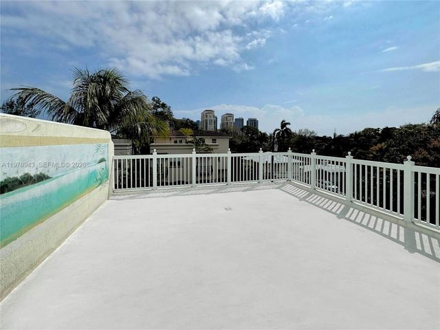 229 SW 9th Ave, Fort Lauderdale, FL 33312