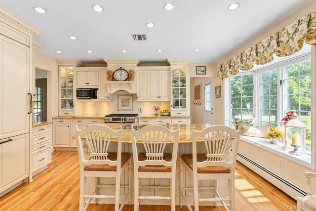 63 Birch Street, Lake Grove, NY 11755