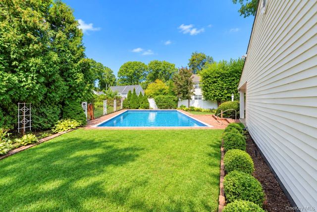 63 Birch Street, Lake Grove, NY 11755