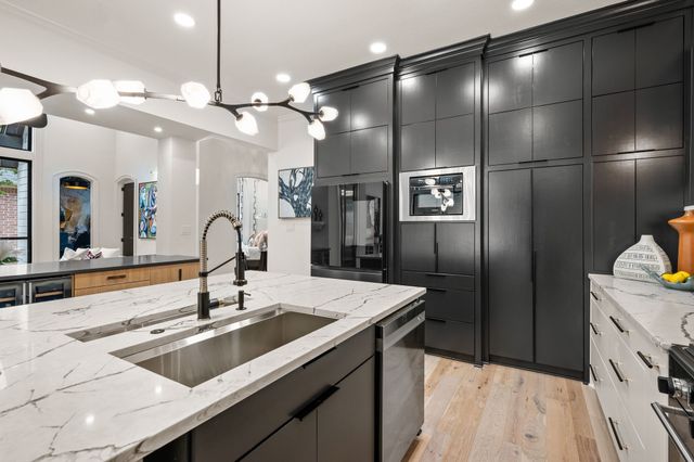 631 Chandon Court, Southlake, TX 76092