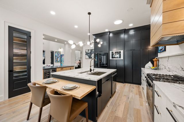631 Chandon Court, Southlake, TX 76092