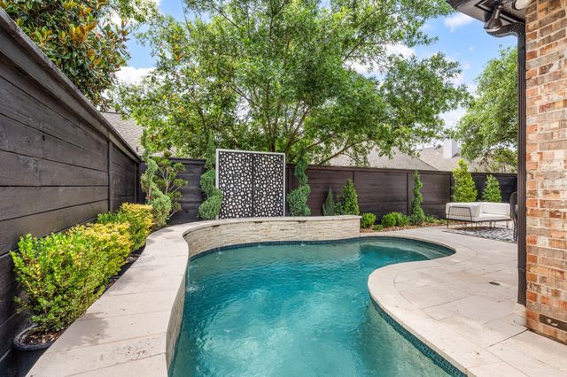 631 Chandon Court, Southlake, TX 76092