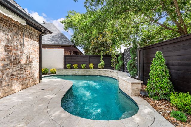 631 Chandon Court, Southlake, TX 76092