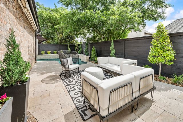 631 Chandon Court, Southlake, TX 76092