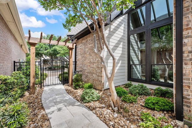 631 Chandon Court, Southlake, TX 76092