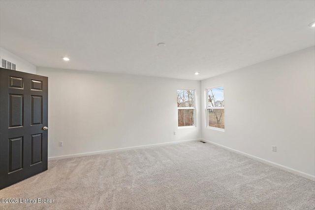 17804 Bridle Run Dr, Louisville, KY 40245