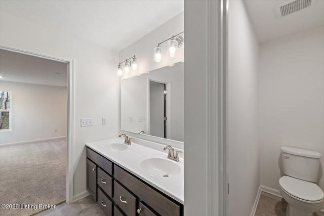 17804 Bridle Run Dr, Louisville, KY 40245