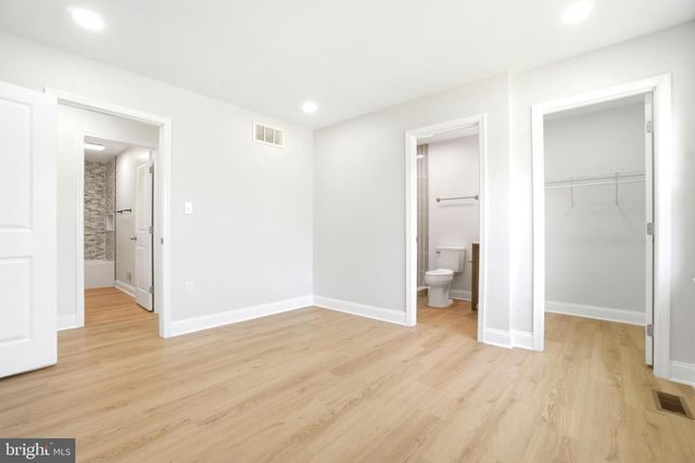 302 WEST RD, Baltimore, MD 21221