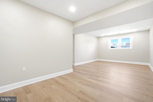 302 WEST RD, Baltimore, MD 21221