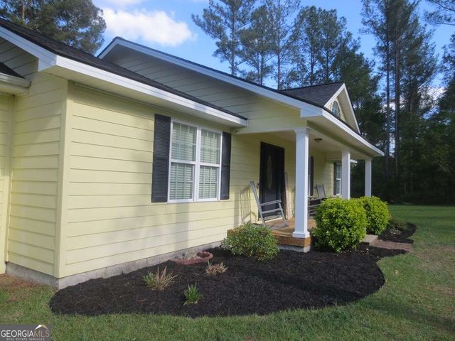 445 Southside Drive, Lyons, GA 30436