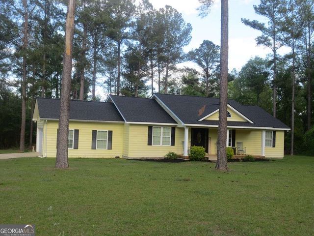 445 Southside Drive, Lyons, GA 30436
