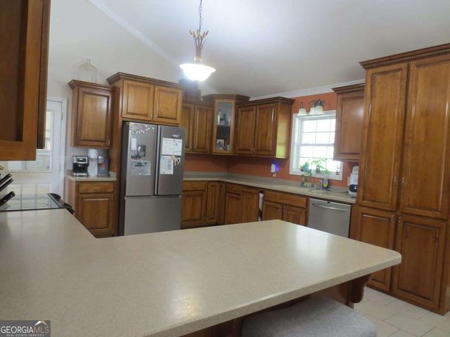 445 Southside Drive, Lyons, GA 30436