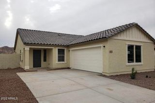 811 S SILVERCREEK Court, Casa Grande, AZ 85122