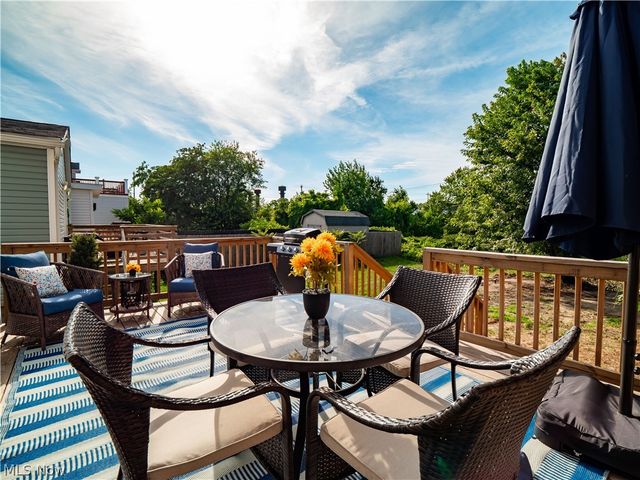 5516 Tillman Avenue, Cleveland, OH 44102