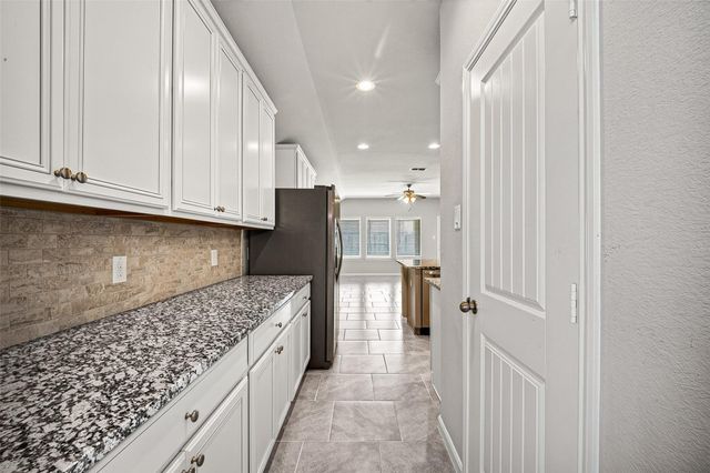 4315 Stillwater Valley Court, Missouri City, TX 77459