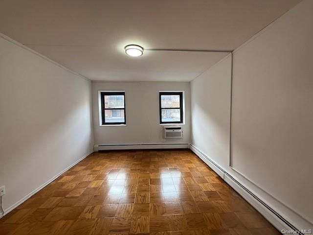 100 Clinton Avenue 1D, Mineola, NY 11501