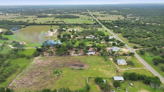 704 Fm 2657, Briggs, TX 78608