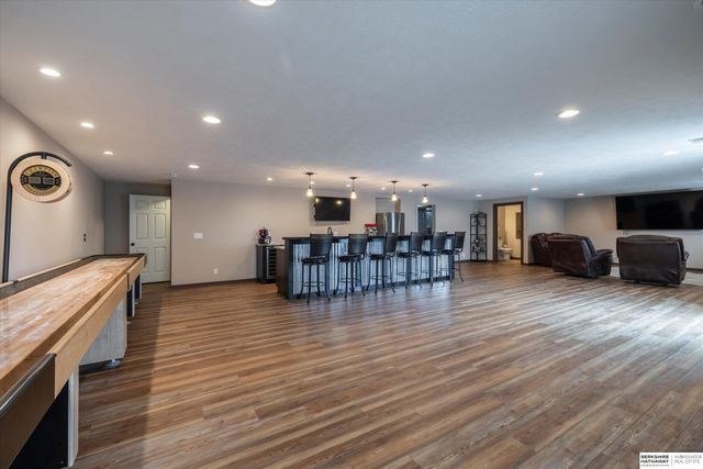 17314 Soldier Street, Omaha, NE 68136