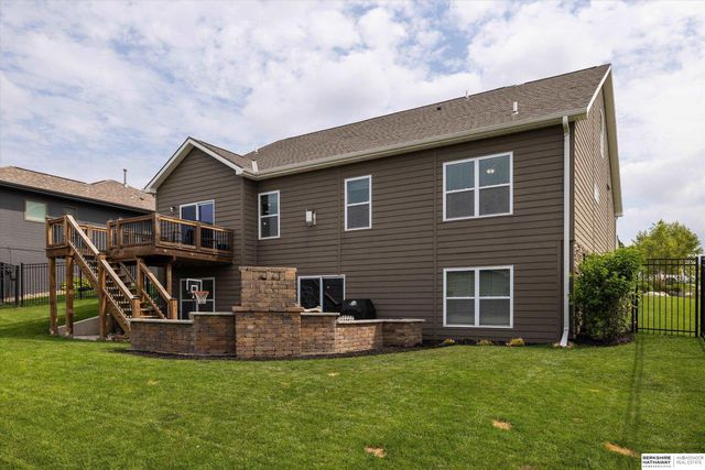 17314 Soldier Street, Omaha, NE 68136