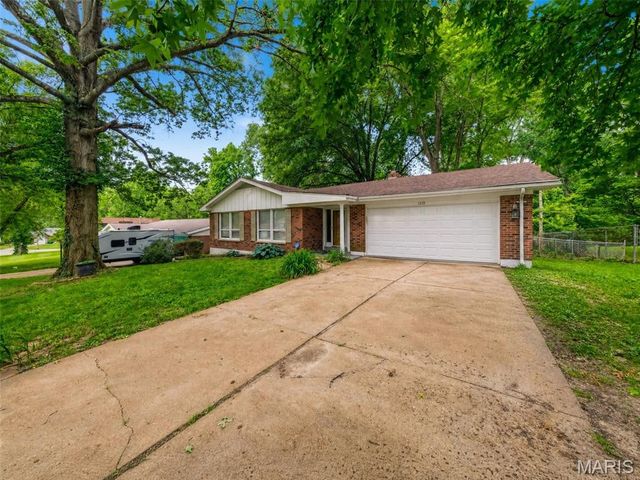 1219 Hobson Drive, Ferguson, MO 63135